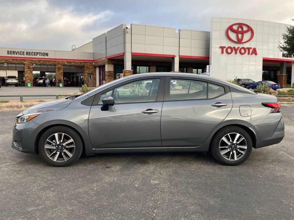 Used 2025 Nissan Versa SV FWD image 6