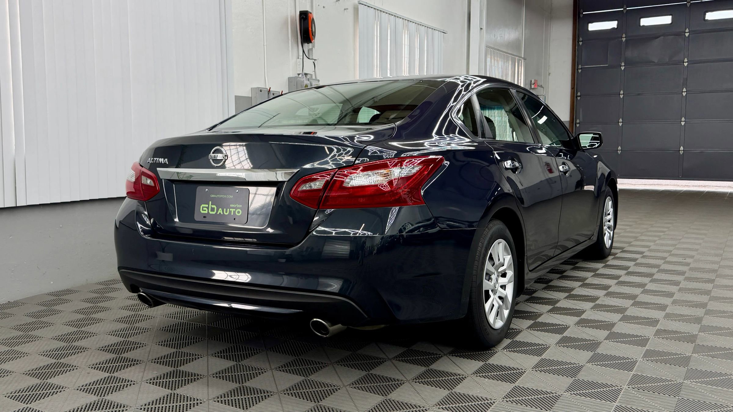 Used 2018 Nissan Altima 2.5 S w/ S Convenience Package image 4