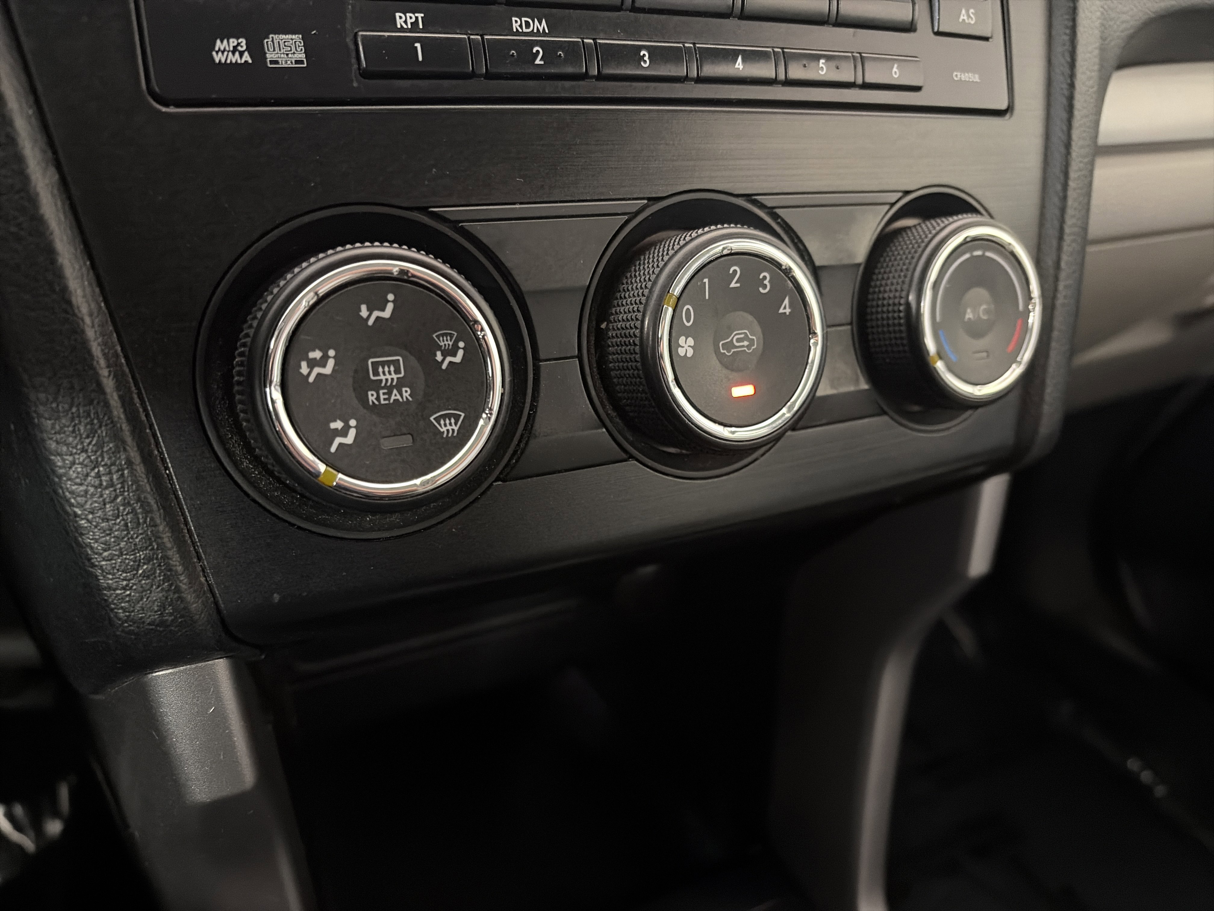 Used 2014 Subaru Forester 2.5i w/ Rugged Package #3 image 21