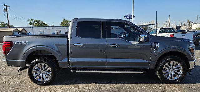 Certified 2024 Ford F150 Lariat w/ FX4 Off-Road Package image 5