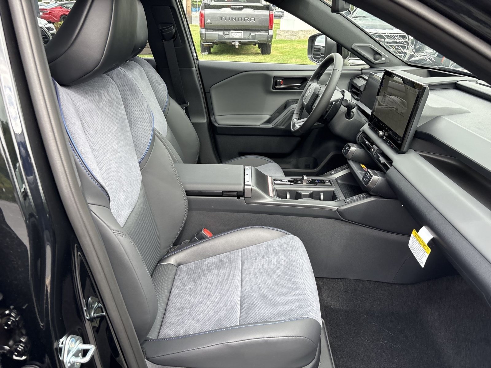 New 2026 Toyota RAV4 XSE AWD/4WD image 27