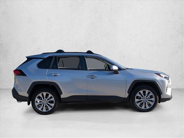 Used 2024 Toyota RAV4 XLE Premium FWD image 4