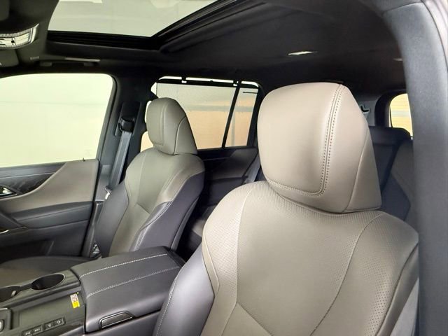 New 2025 Lexus LX 700h Overtrail image 6