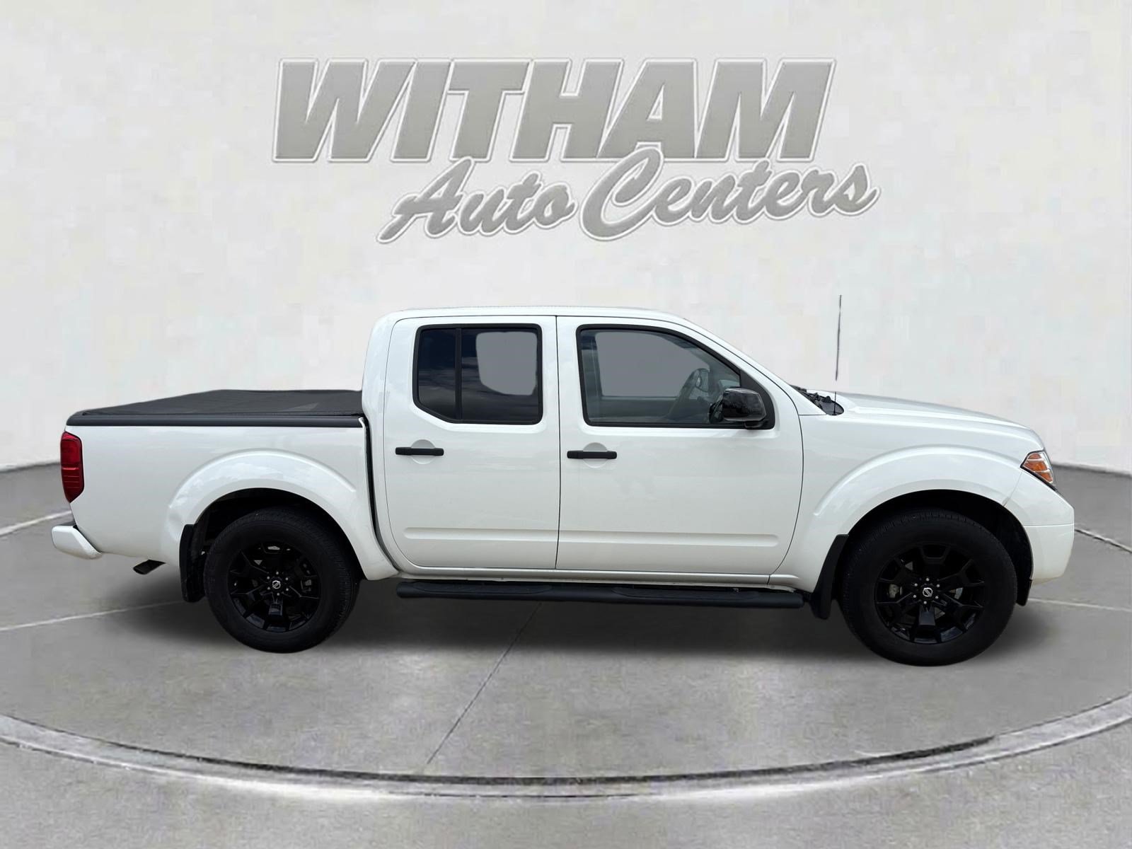 Used 2020 Nissan Frontier SV w/ Midnight Edition Floor Mats AWD/4WD image 2