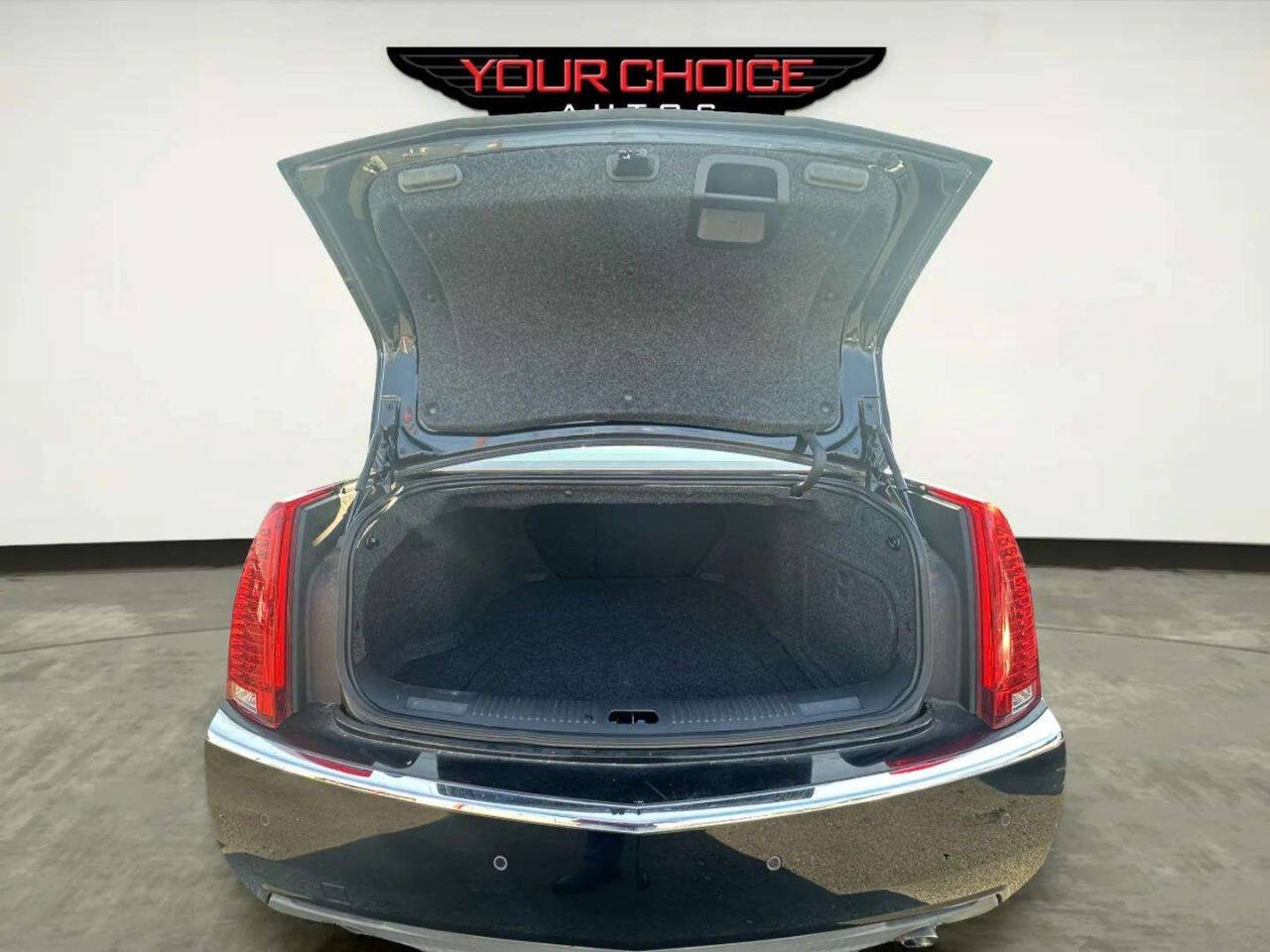 Used 2012 Cadillac CTS Premium RWD image 9