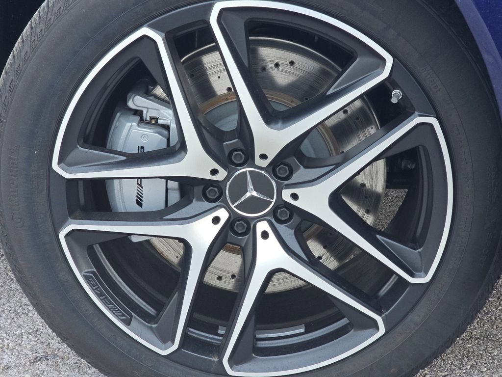 New 2026 Mercedes-Benz GLE 53 AMG 4MATIC Coupe image 10