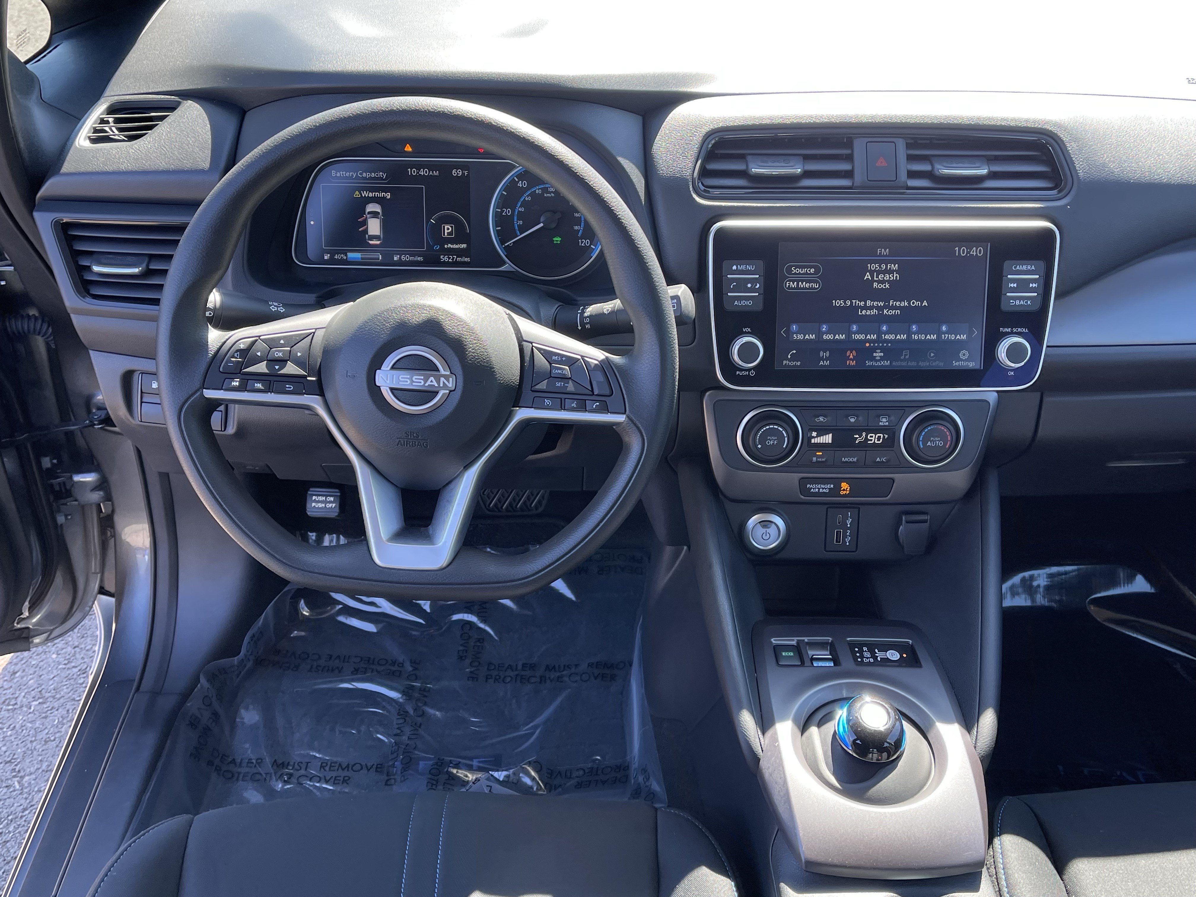 Used 2025 Nissan Leaf S FWD image 12