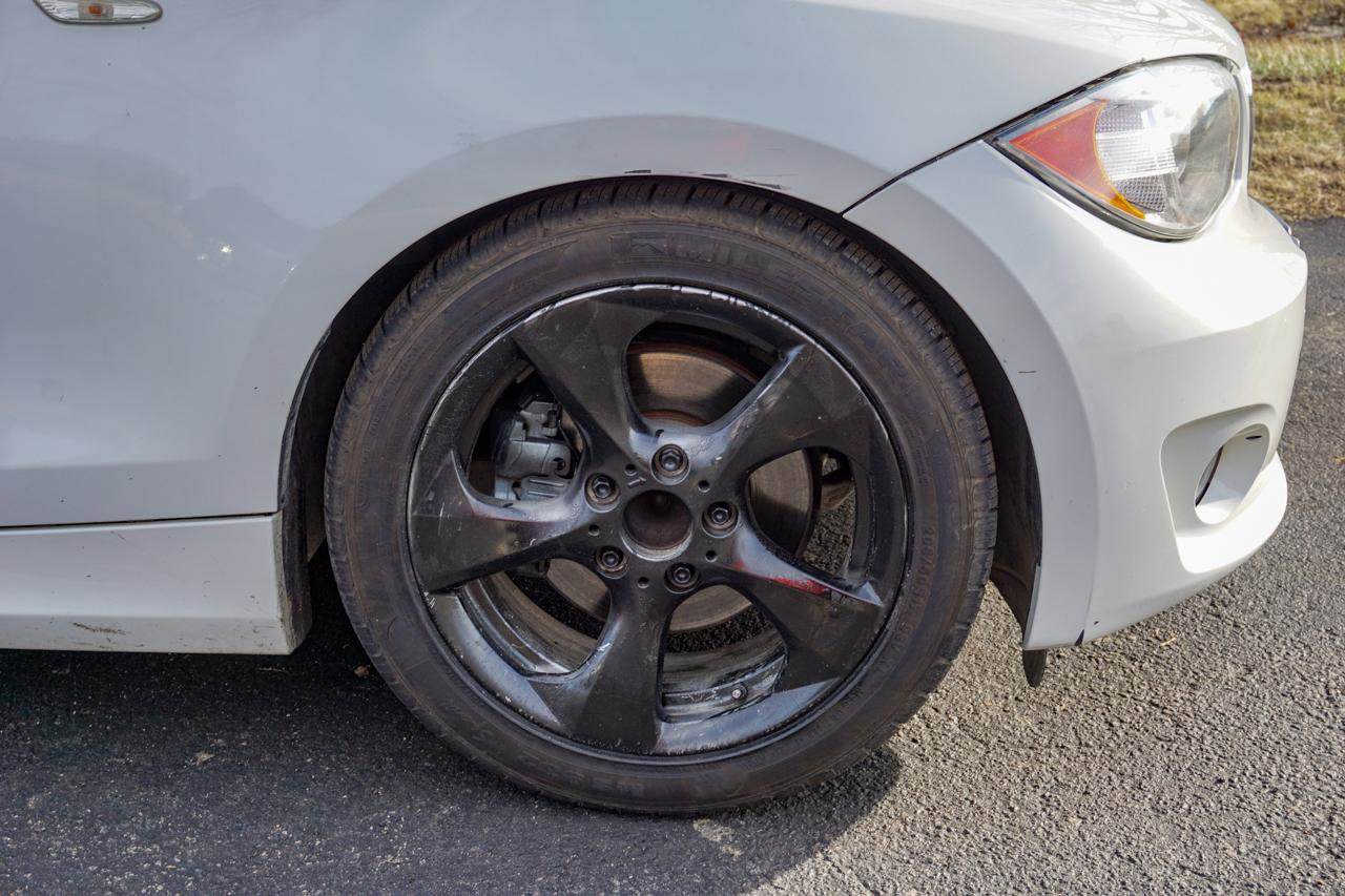 Used 2012 BMW 128i Convertible RWD image 32