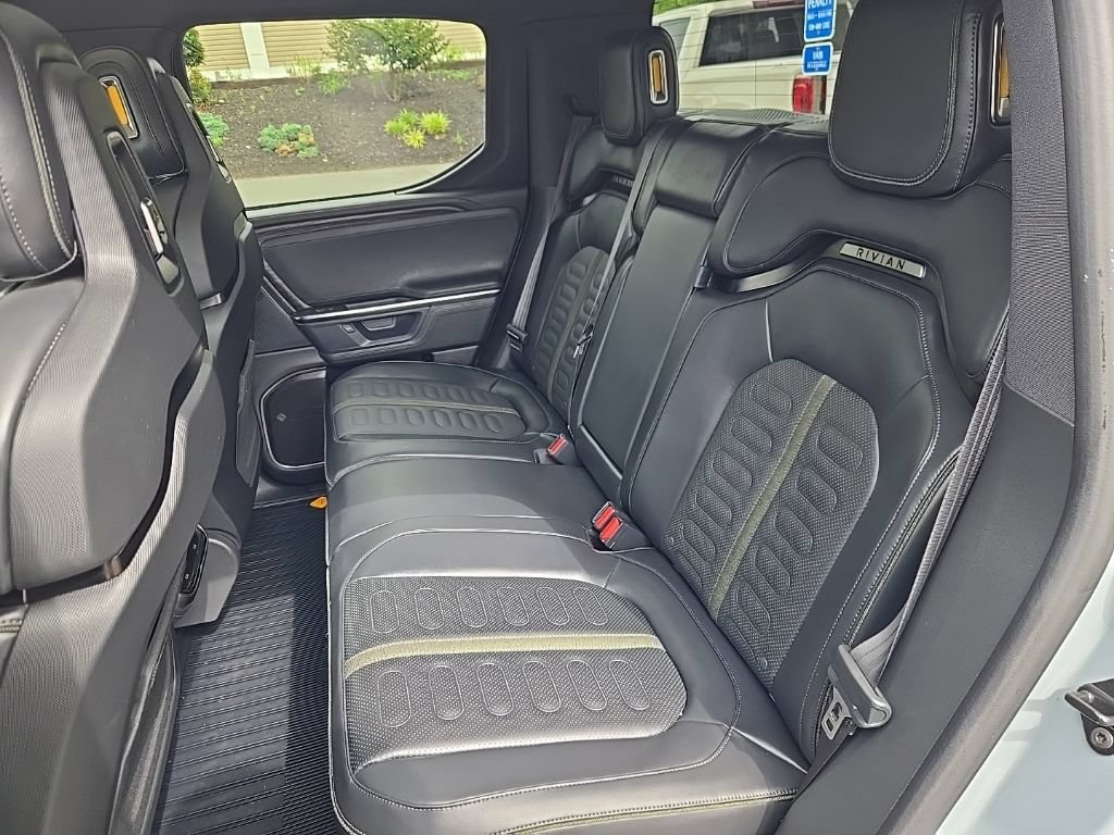 Used 2025 Rivian R1T Adventure AWD/4WD image 42