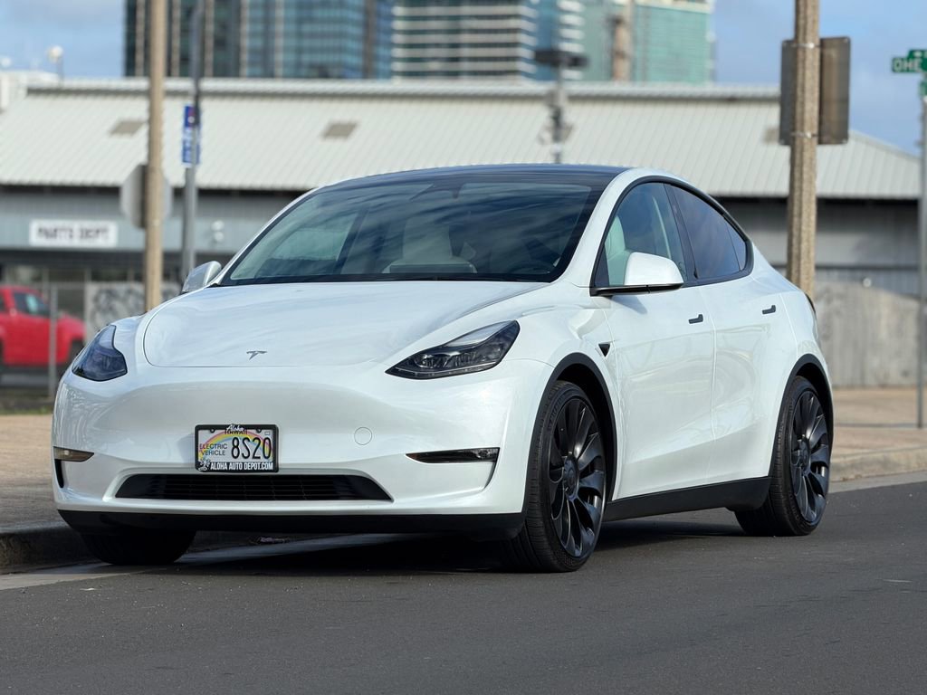 Used 2024 Tesla Model Y Performance image 1