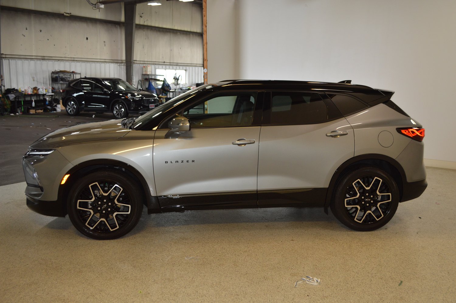 Used 2024 Chevrolet Blazer RS w/ Enhanced Convenience Package AWD/4WD image 6