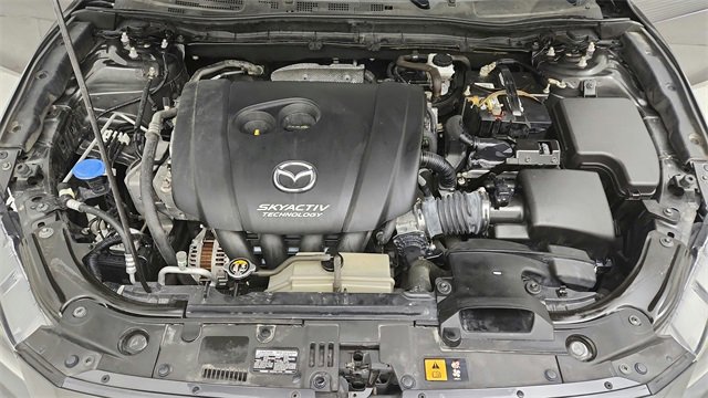Used 2018 MAZDA MAZDA3 Touring image 16