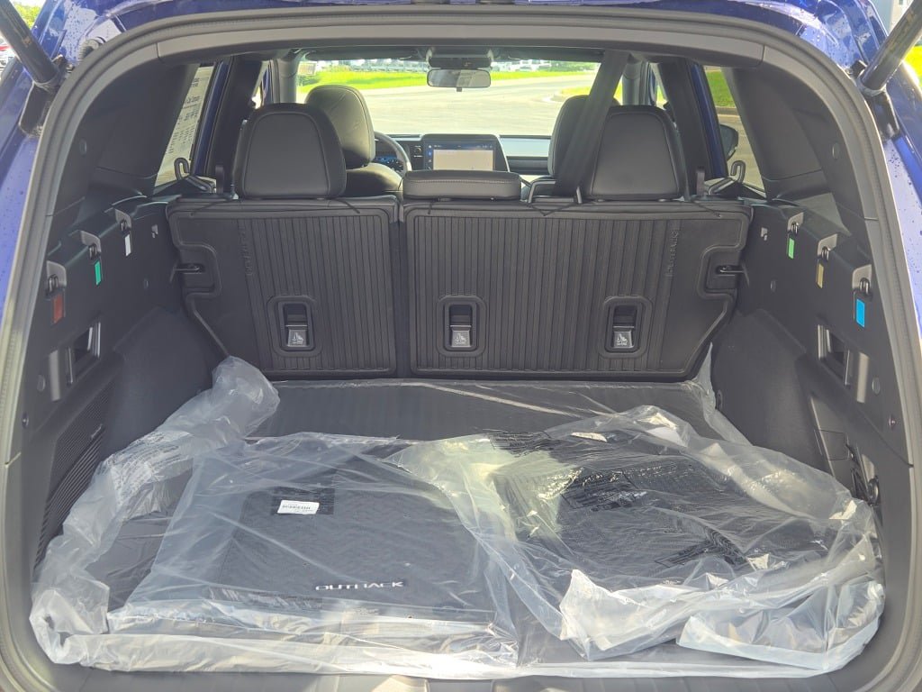 New 2026 Subaru Outback Limited XT AWD/4WD image 15