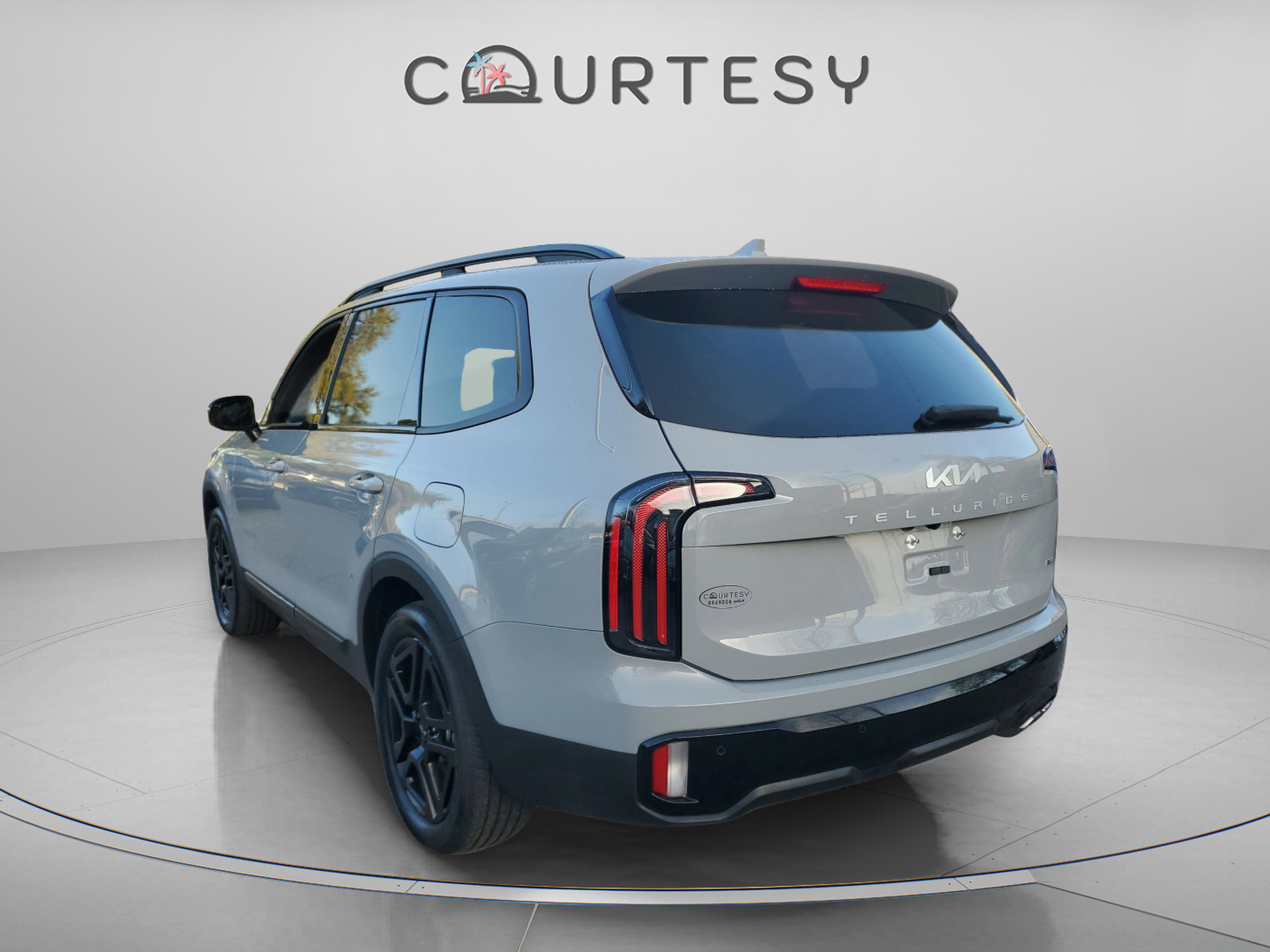 Certified 2024 Kia Telluride SX X-Line image 2