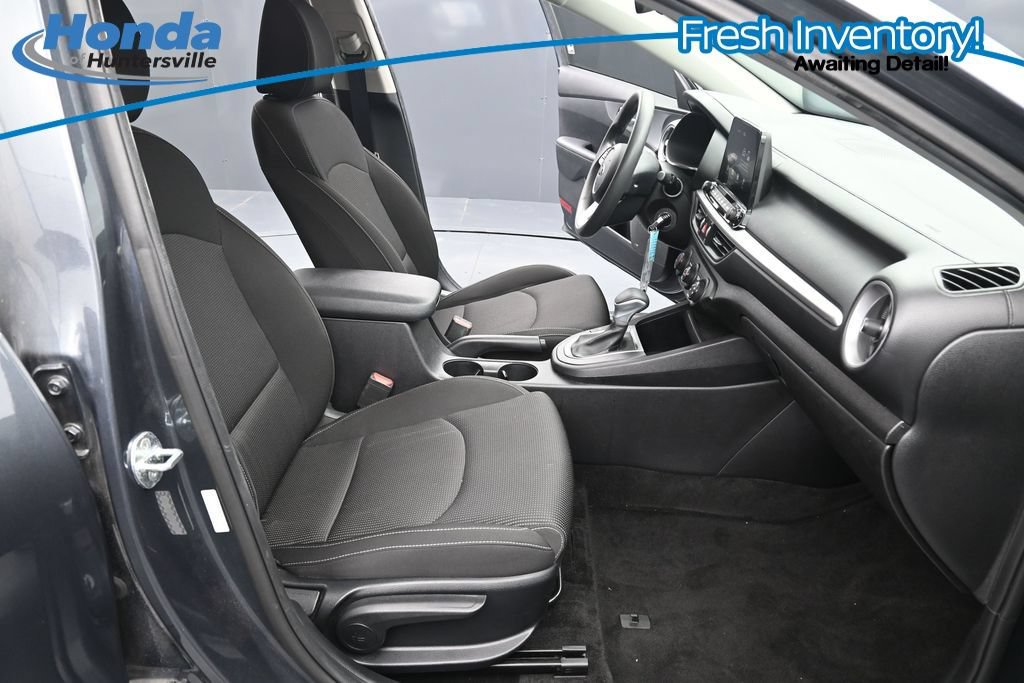 Used 2021 Kia Forte LXS FWD image 15