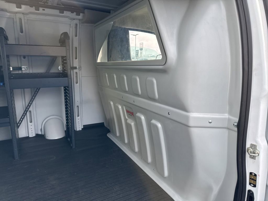 New 2024 GMC Savana 2500 w/ Driver Convenience Package image 27