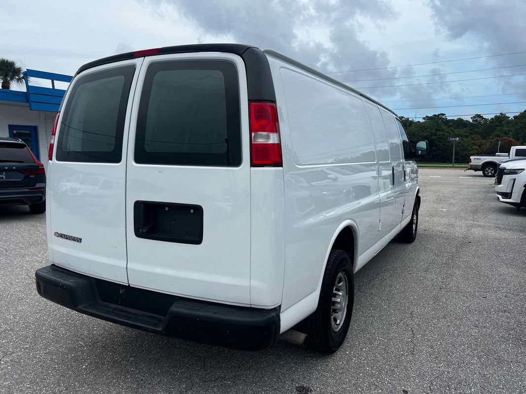 Used 2021 Chevrolet Express 2500 Extended w/ Driver Convenience Package RWD image 6