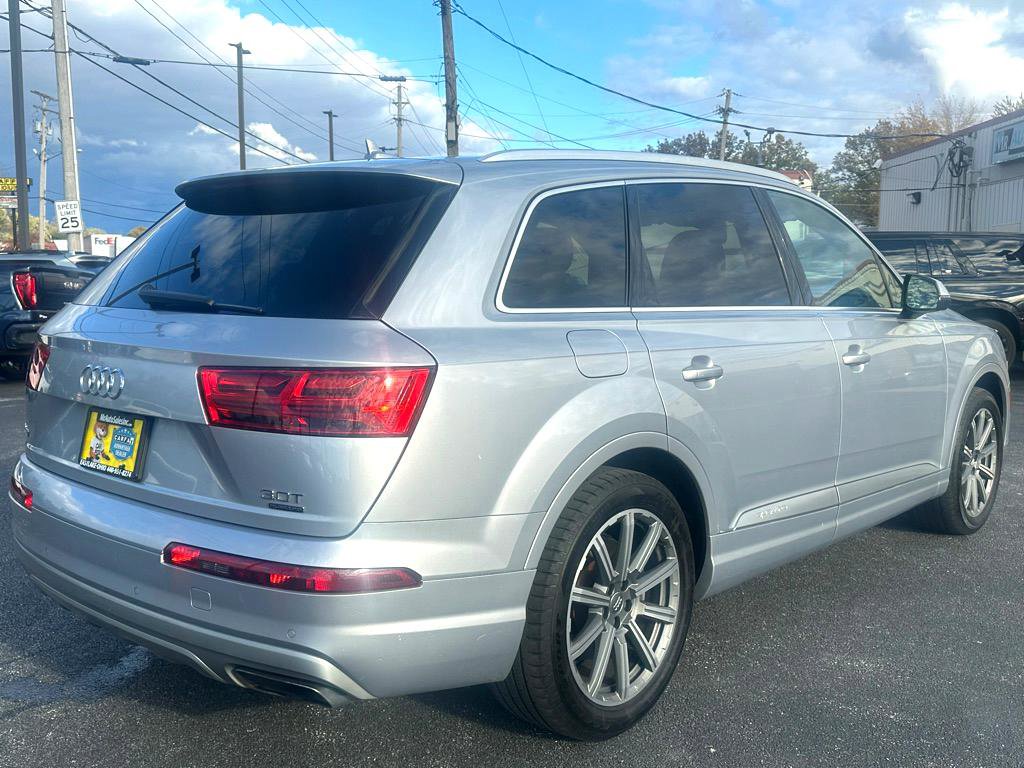 Used 2018 Audi Q7 3.0T Premium Plus w/ Premium Plus Package image 7