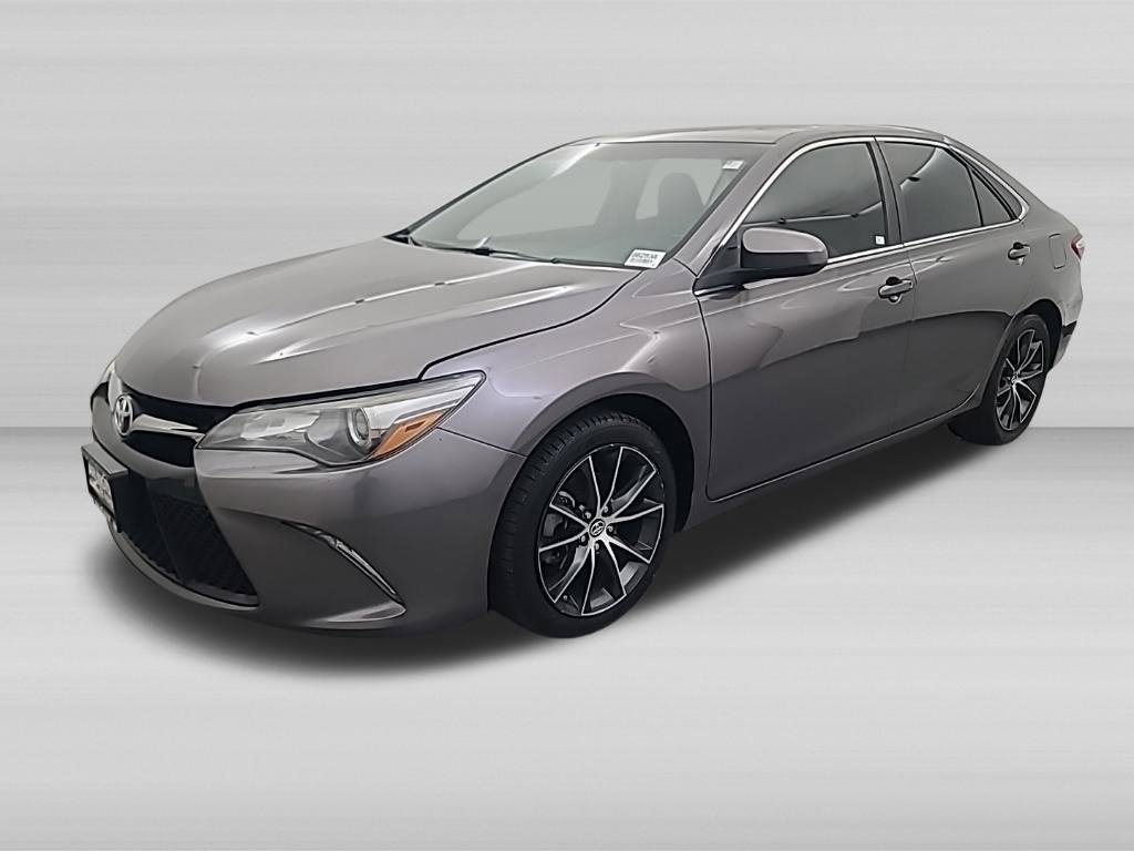 Used 2015 Toyota Camry XSE FWD image 8