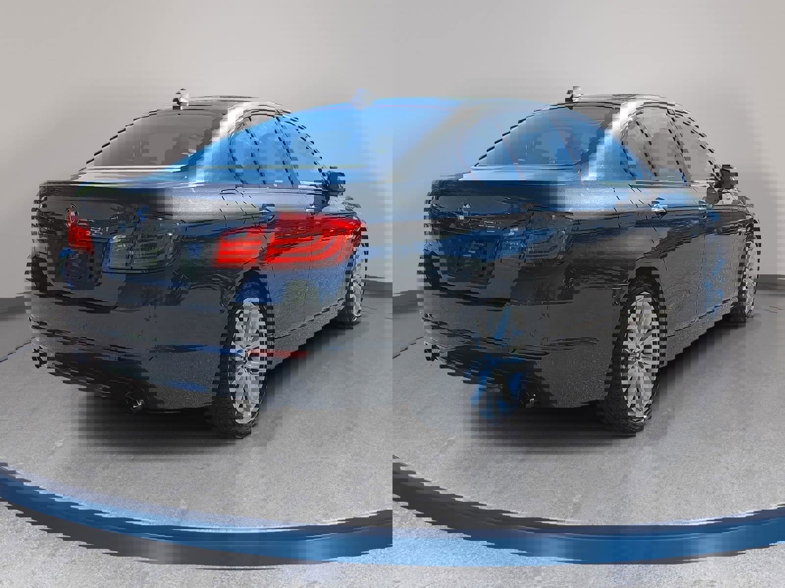 Used 2011 BMW 535i Sedan image 5