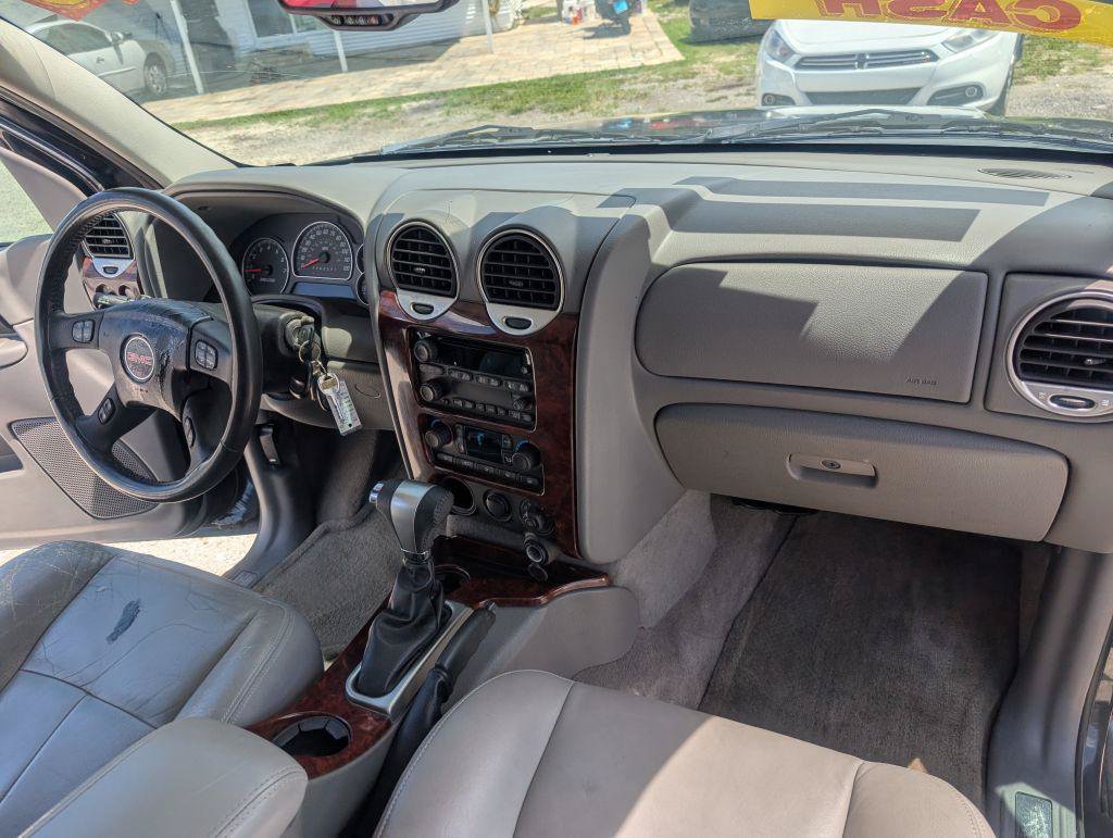 Used 2008 GMC Envoy SLT RWD image 14