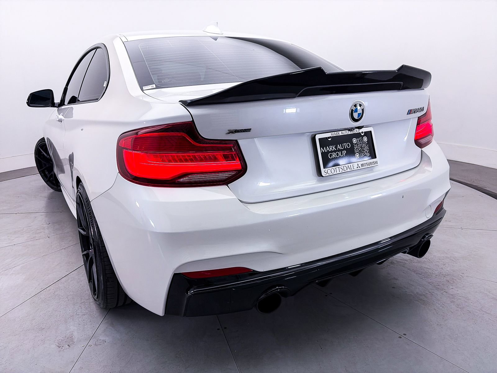 Used 2018 BMW M240i xDrive Coupe AWD/4WD image 4