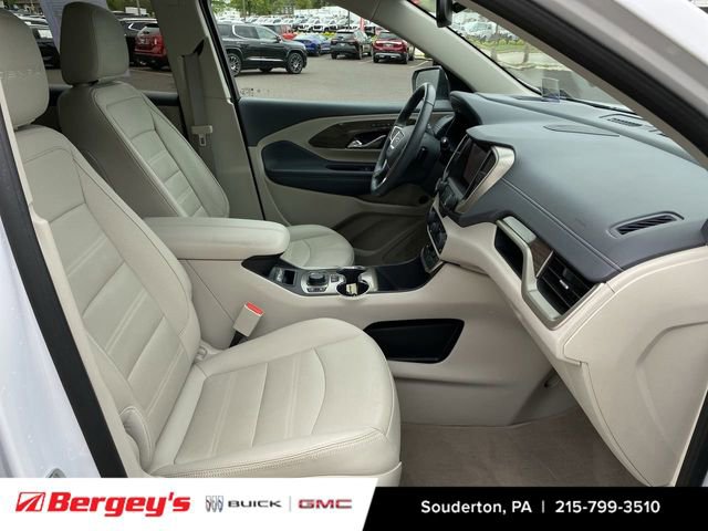 Used 2023 GMC Terrain Denali w/ Denali Premium Package AWD/4WD image 31