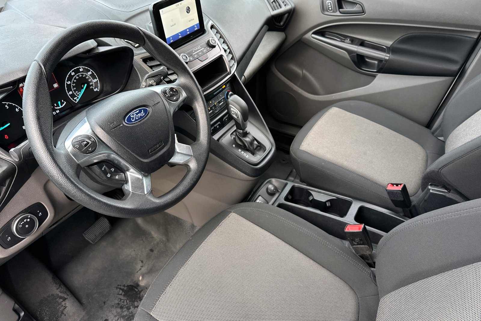 Used 2023 Ford Transit Connect XL image 9