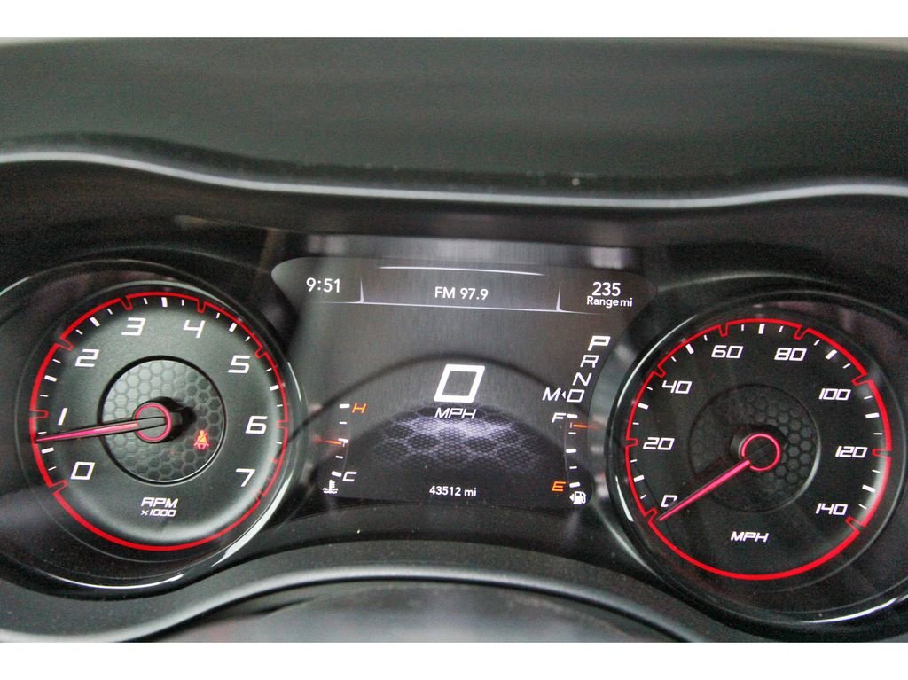 Used 2022 Dodge Charger SXT w/ Blacktop Package RWD image 6