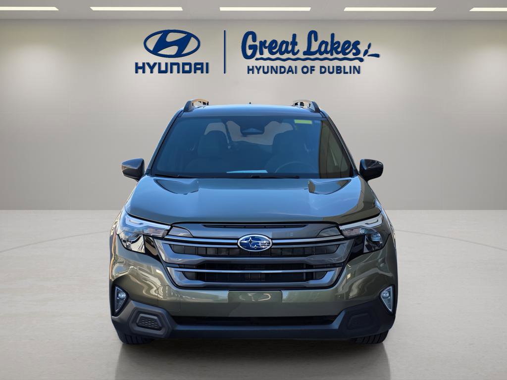 Used 2025 Subaru Forester Premium w/ Convenience Package #1 image 8