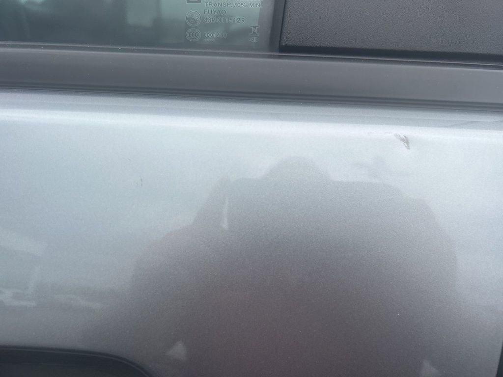 Used 2024 Chevrolet Silverado 2500 Custom w/ Custom Value Package image 9