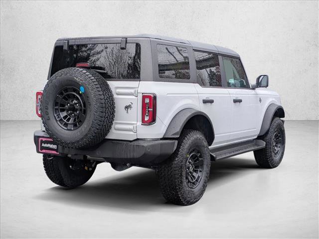 New 2026 Ford Bronco Outer Banks w/ Sasquatch Package video 2