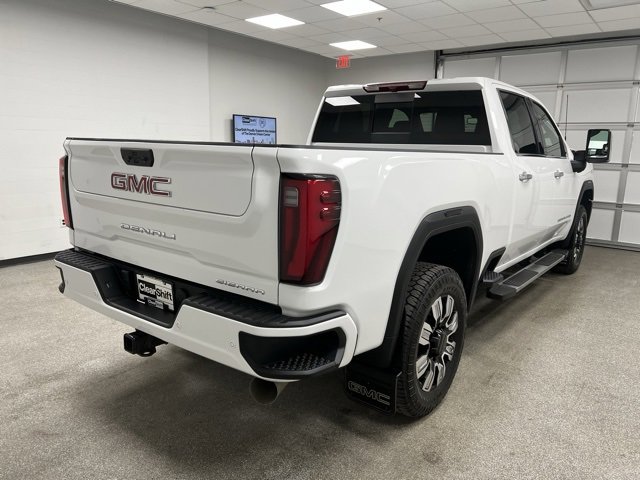 Used 2024 GMC Sierra 2500 Denali image 11