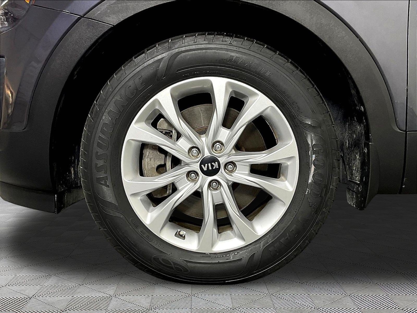 Used 2020 Kia Telluride LX AWD/4WD image 34