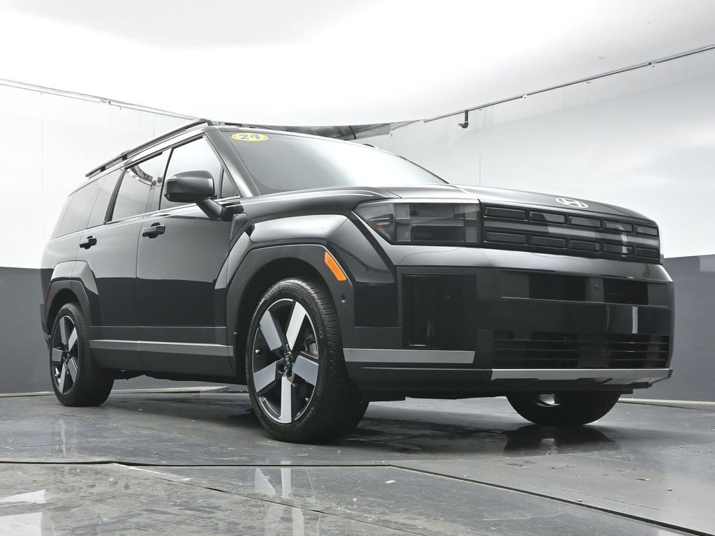 Used 2024 Hyundai Santa Fe Limited image 35