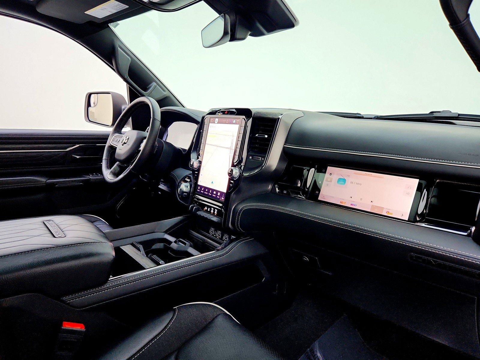 Used 2025 RAM 1500 Limited w/ Bed Utility Group image 17