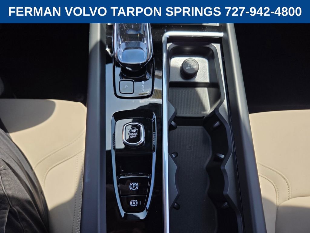 New 2026 Volvo XC60 B5 Core AWD/4WD image 27