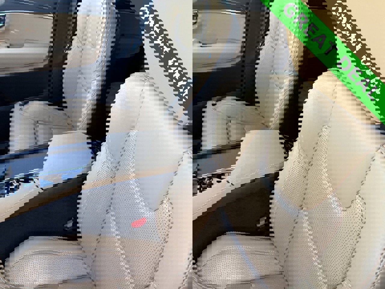 Used 2022 Volvo XC90 T6 Inscription w/ Advanced Package image 29