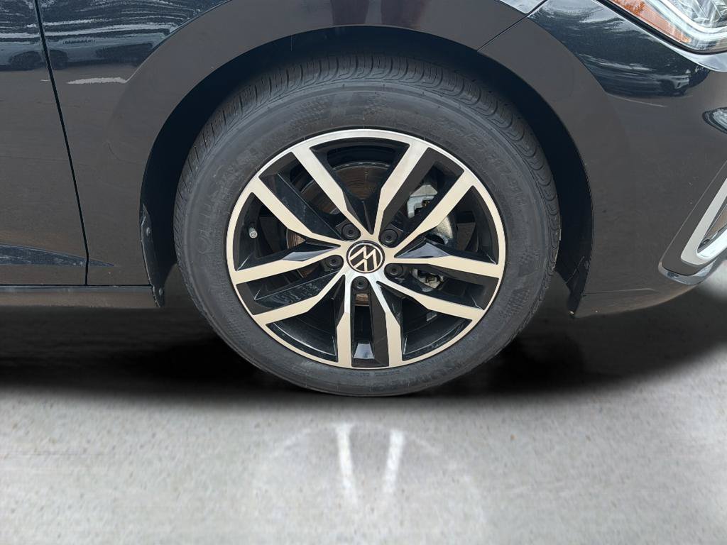 New 2026 Volkswagen Jetta SE FWD image 9