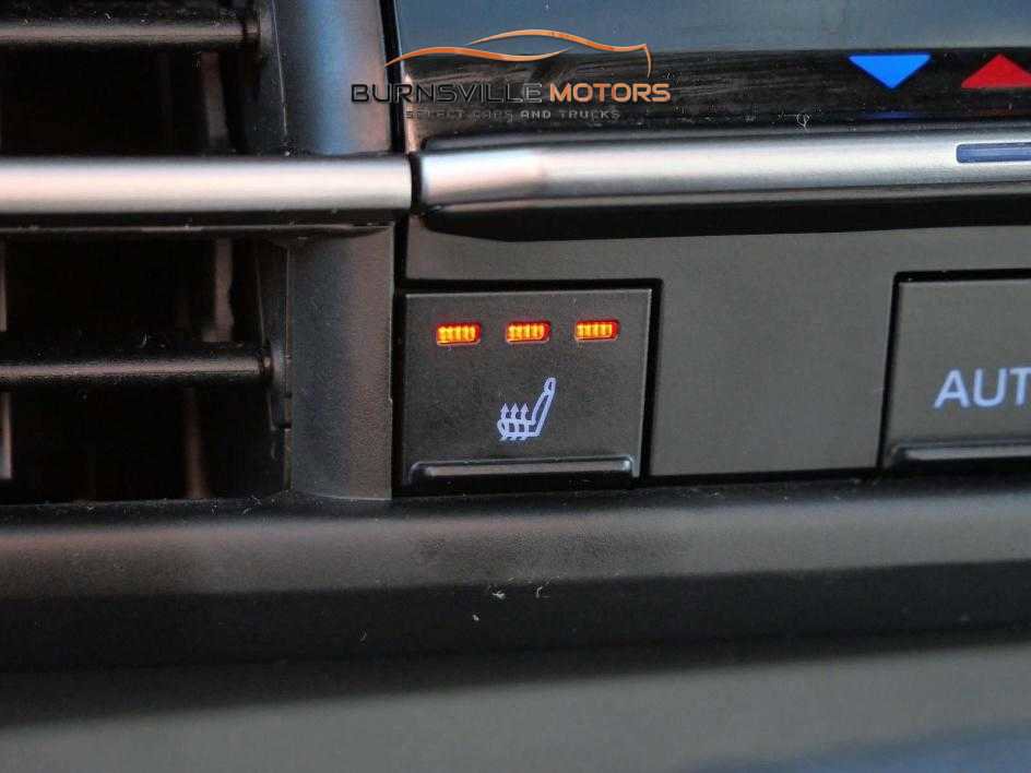 Used 2021 Toyota Sienna XSE image 27