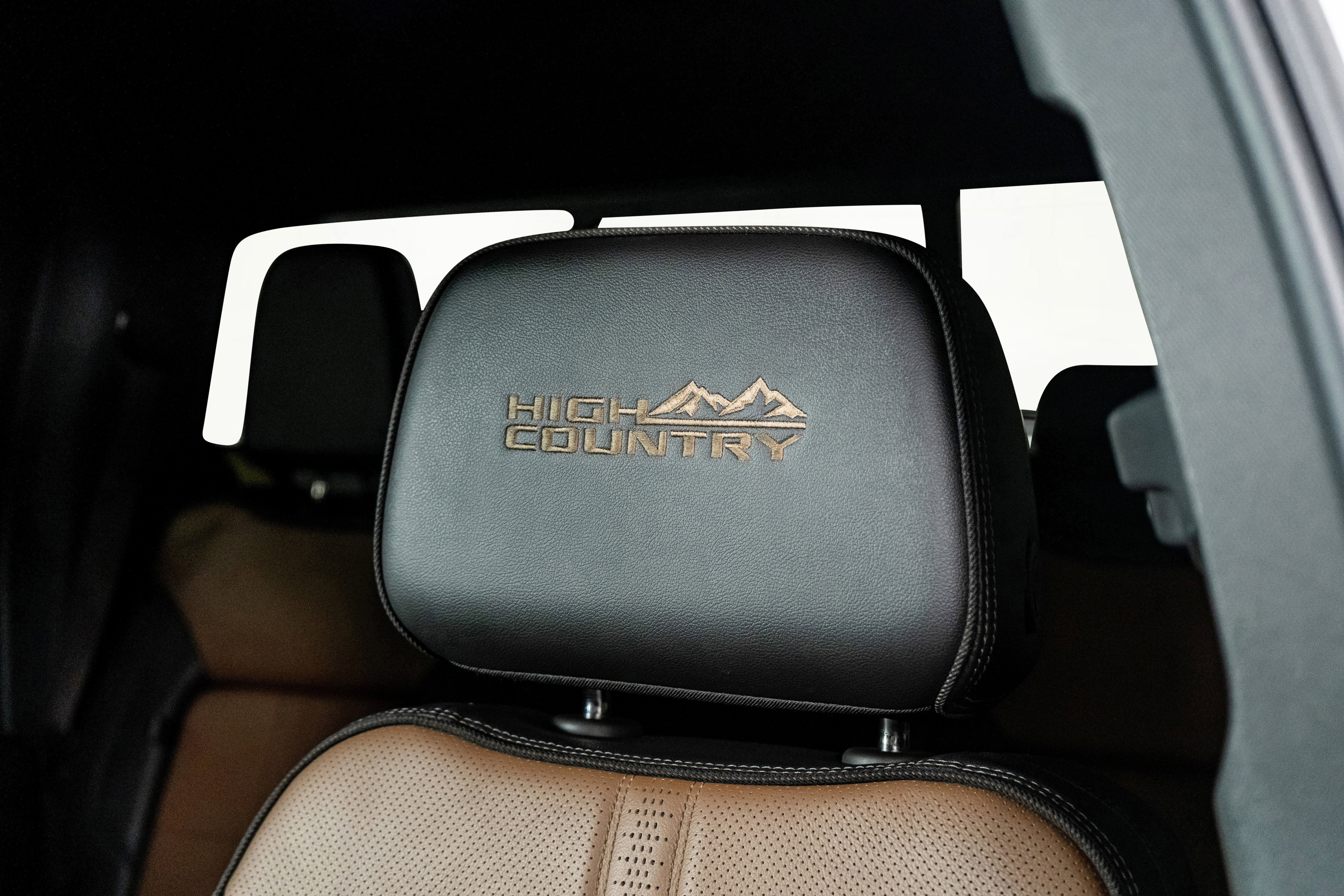 Used 2023 Chevrolet Silverado 1500 High Country w/ Technology Package image 24