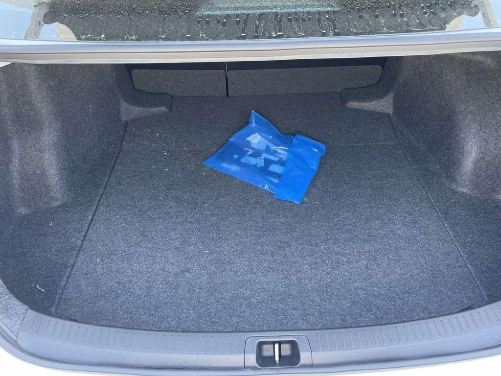 Used 2026 Toyota Corolla LE image 9