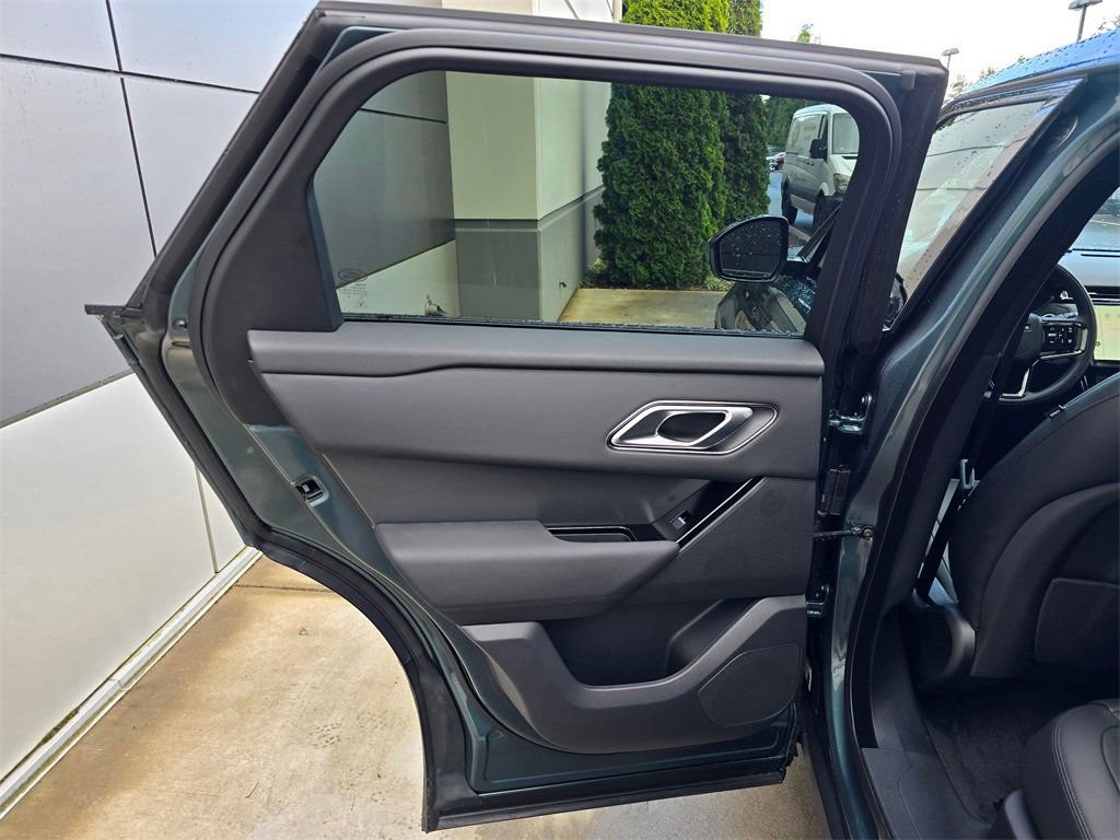 New 2026 Land Rover Range Rover Velar S image 25