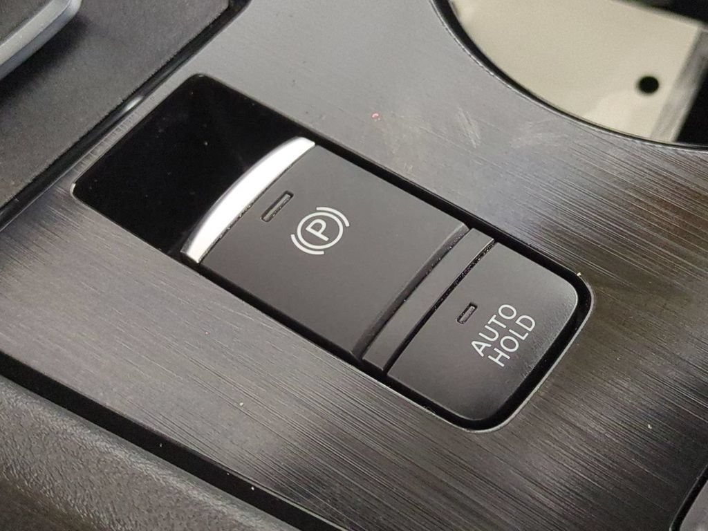 Used 2023 Nissan Rogue SV FWD image 27