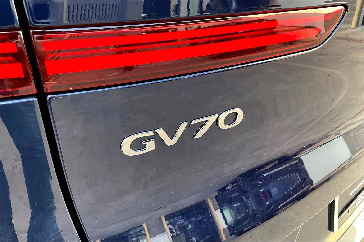Used 2026 Genesis GV70 2.5T Advanced AWD/4WD image 31