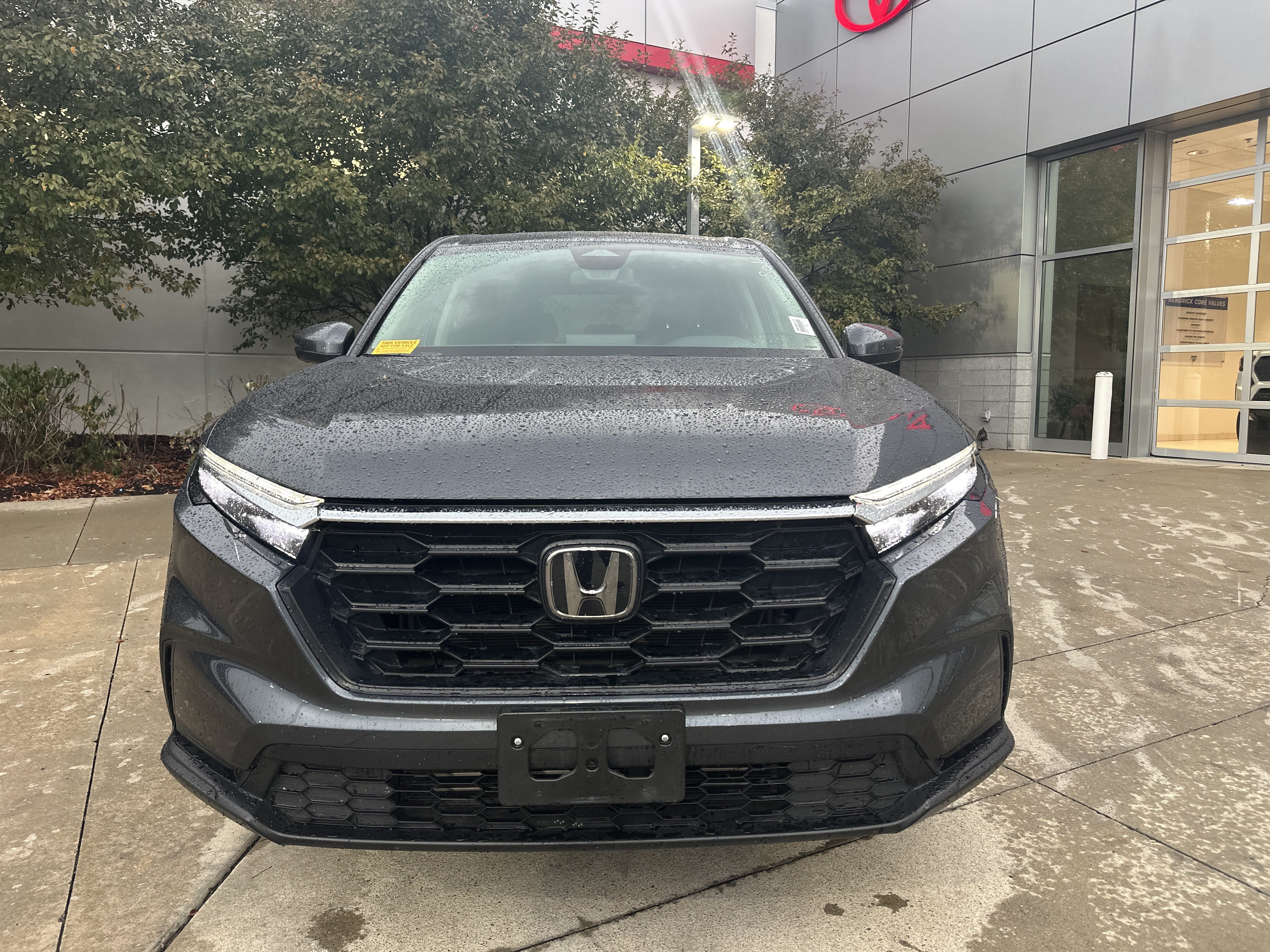 Used 2025 Honda CR-V LX image 2