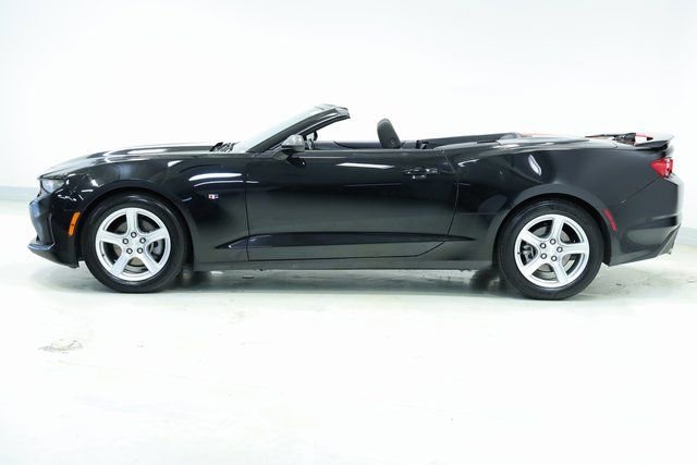 Used 2023 Chevrolet Camaro LT image 4