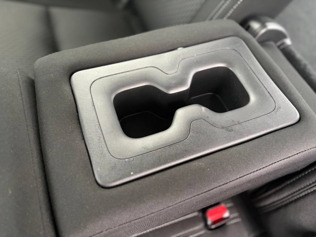 Used 2025 Mitsubishi Outlander ES AWD/4WD image 15