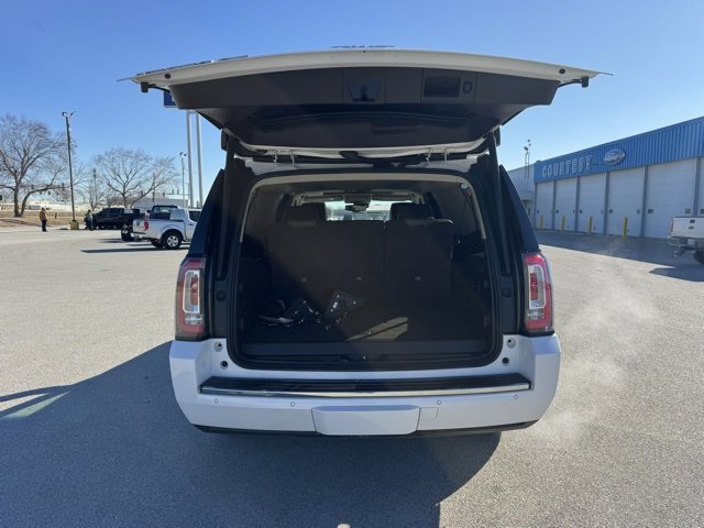 Used 2019 GMC Yukon XL Denali w/ Open Road Package image 35