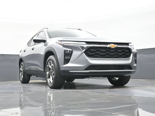 New 2026 Chevrolet Trax LT w/ Driver Confidence Package FWD image 45